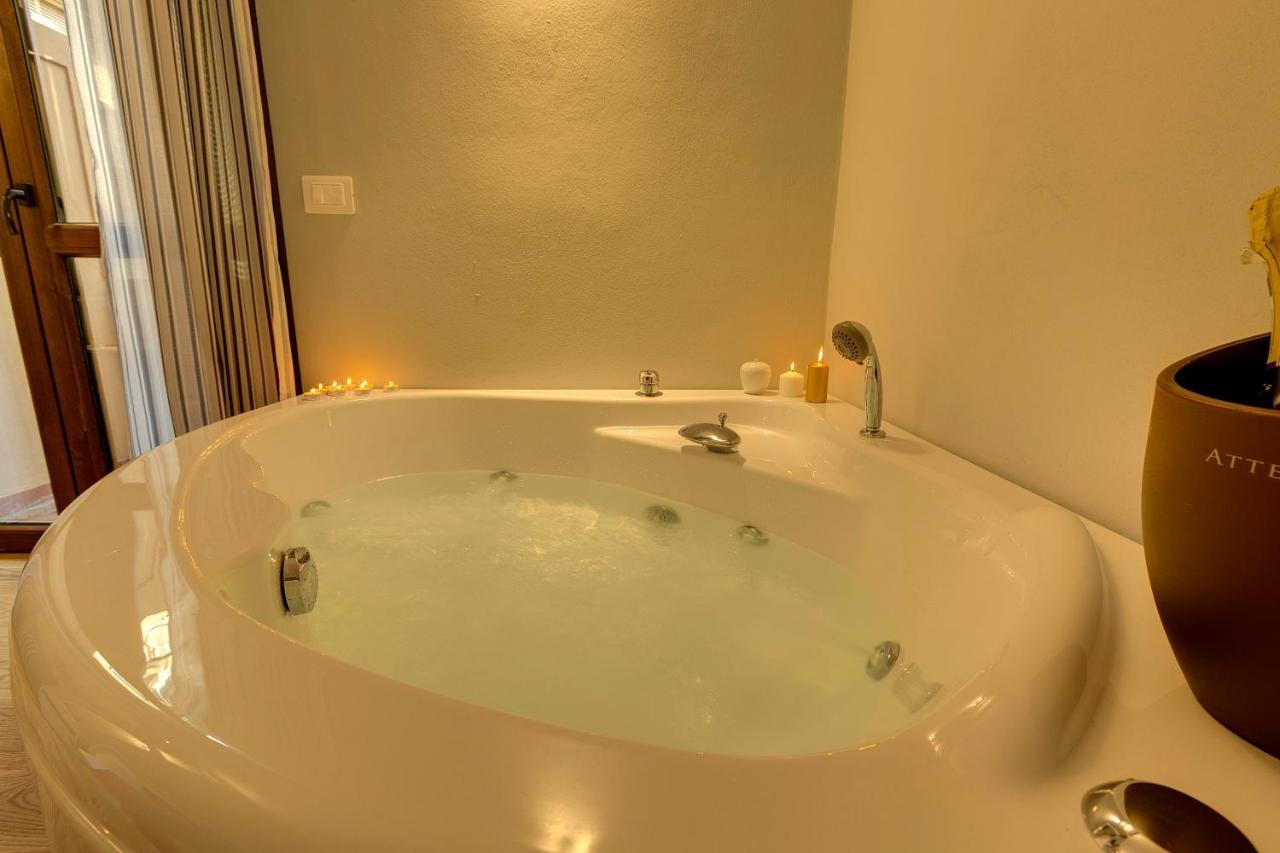 Suite Spa Bath