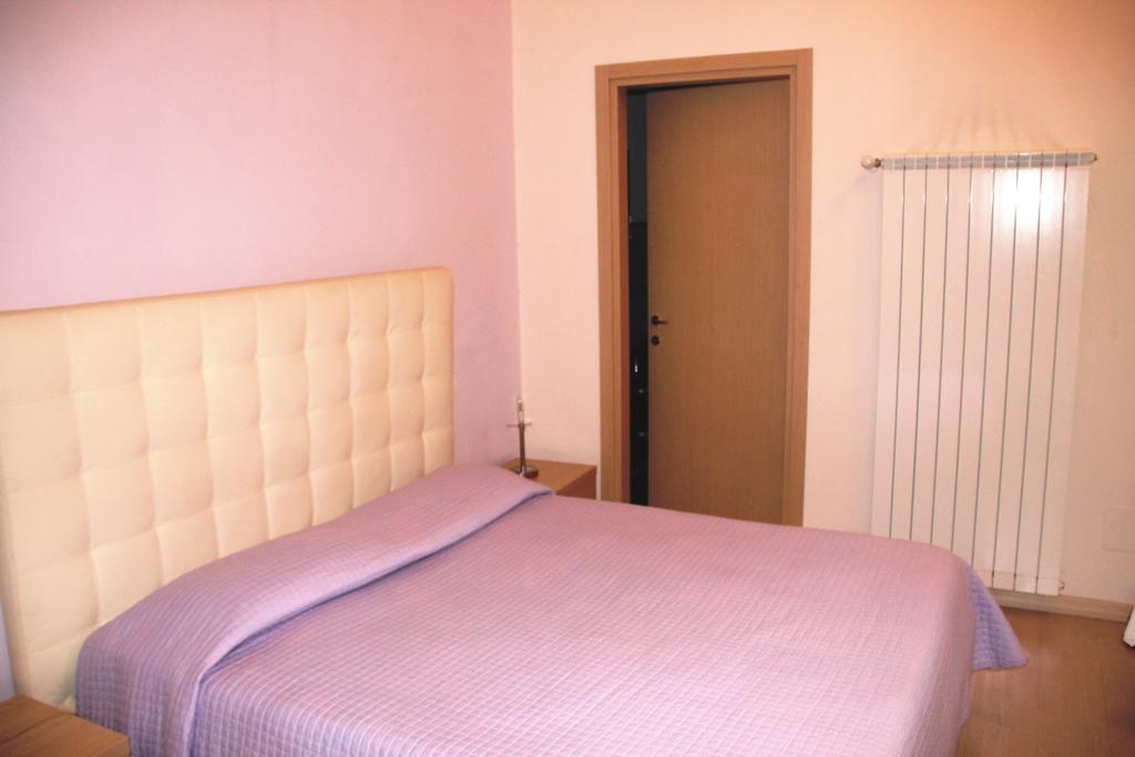 One-Bedroom Apartment (4 Adults)