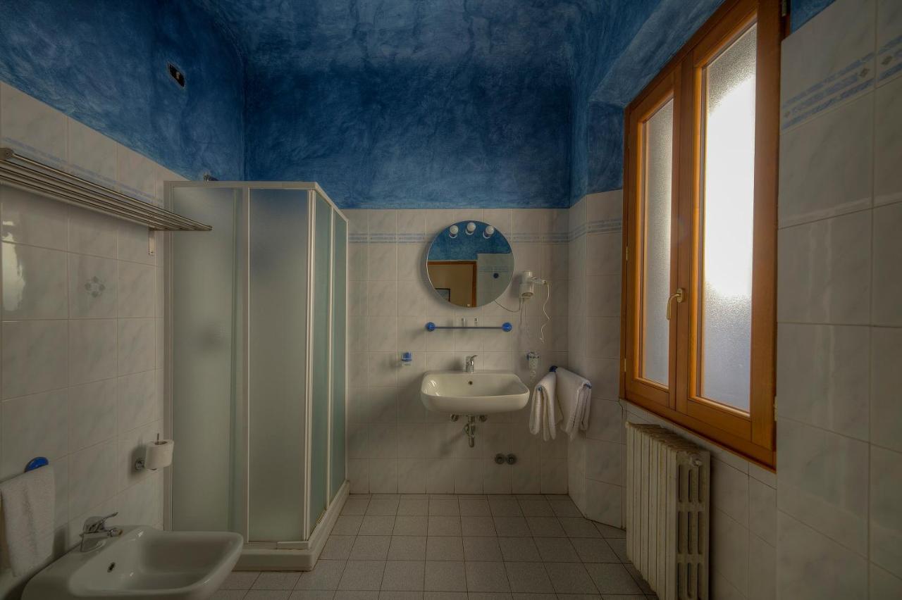 Quadruple Room Private Bathroom