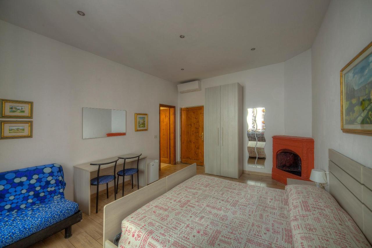 Quadruple Room Private Bathroom