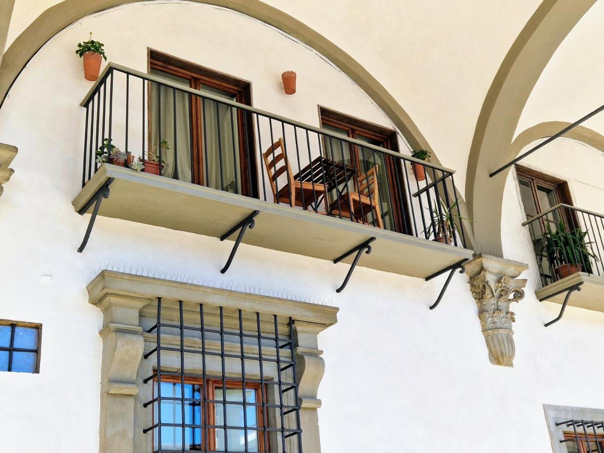 Deluxe Suite Balcony