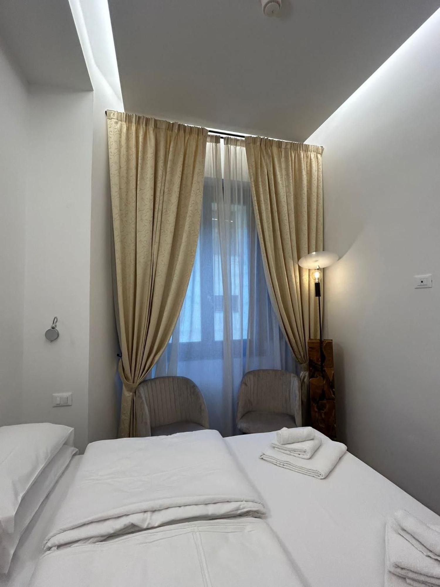 Superior King Suite