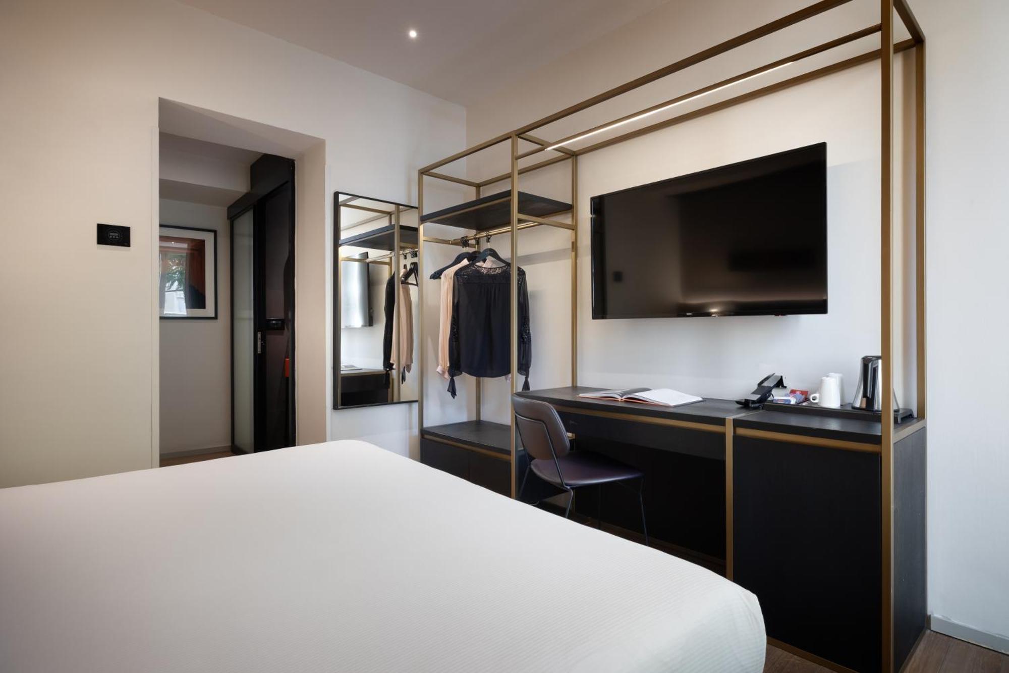 Deluxe Double Room Balcony