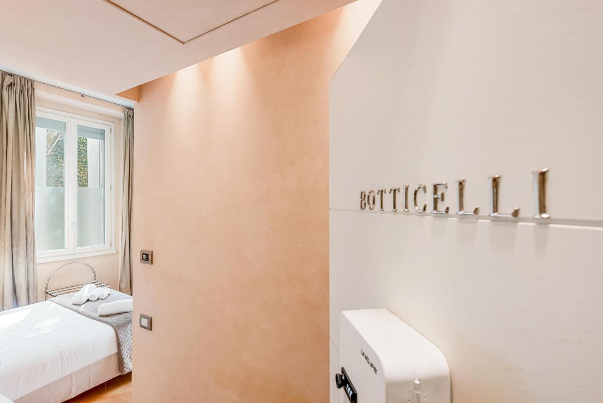 Deluxe Room with Garden View