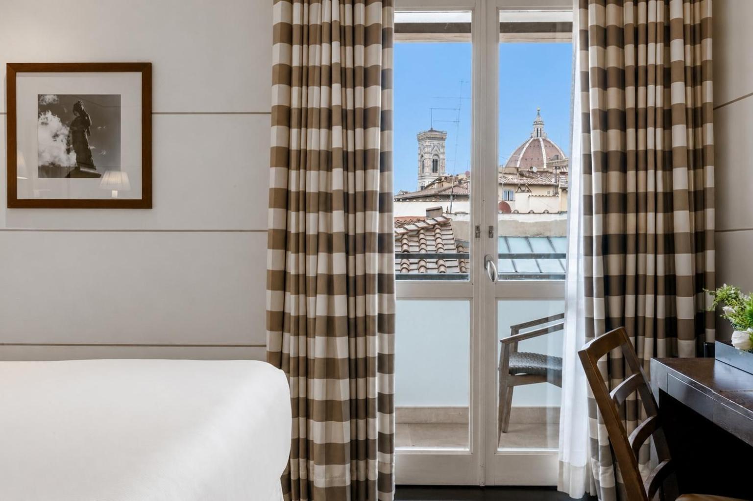 Classic Double Room with City View