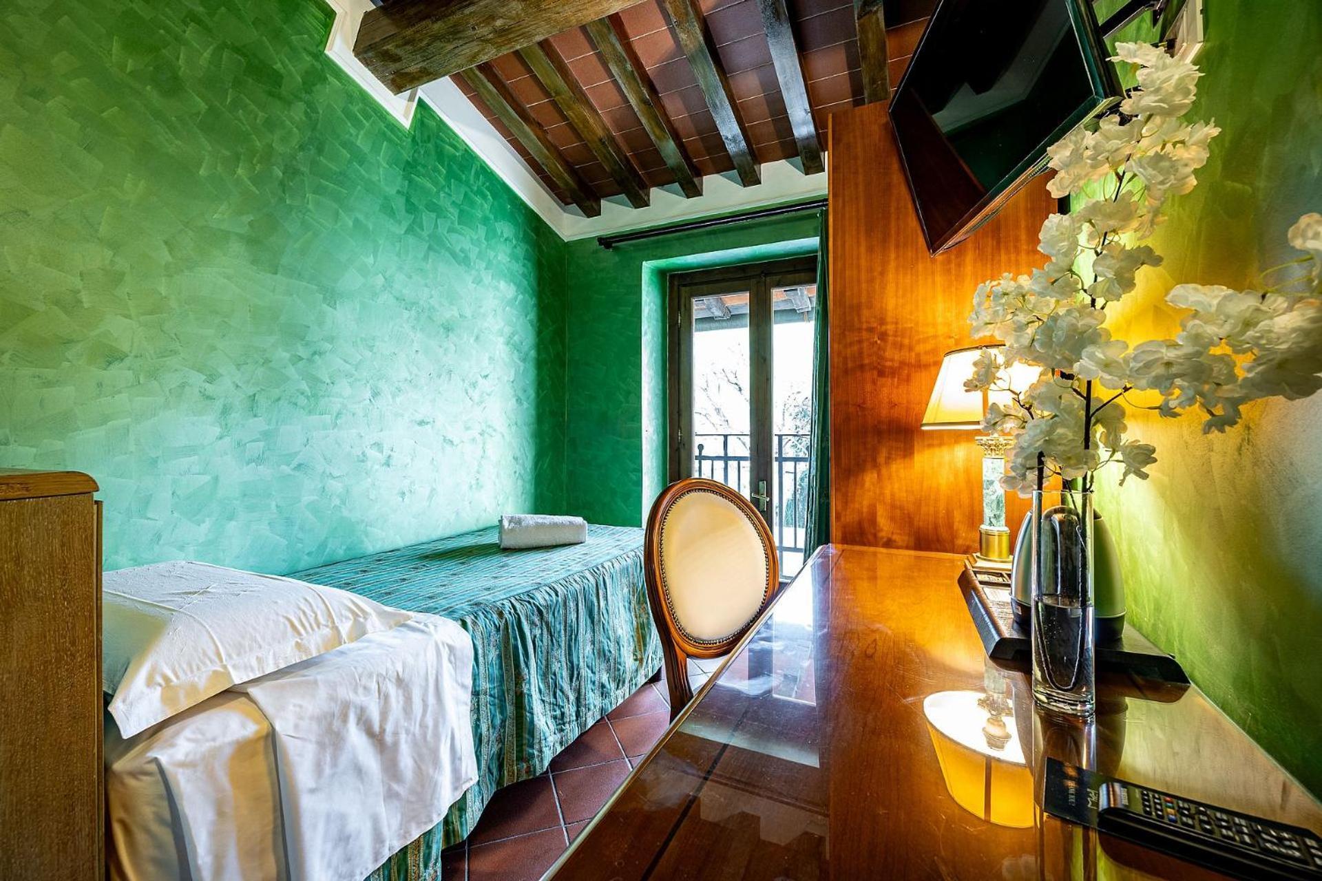 Single Room