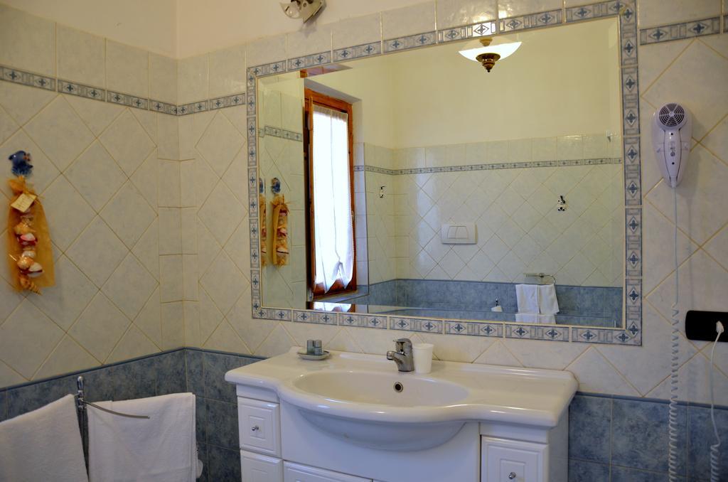 Deluxe Double or Twin Room with Garden View