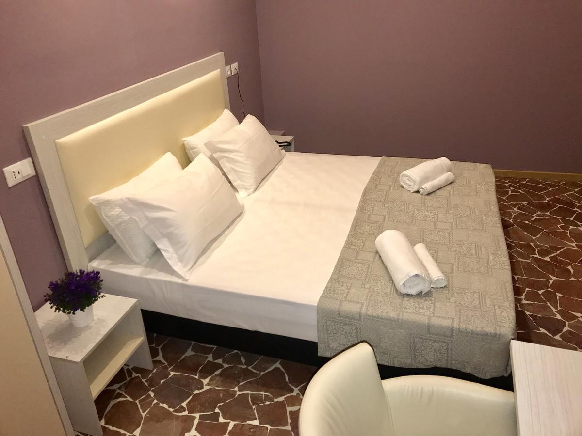 Quadruple Room with Private Bathroom