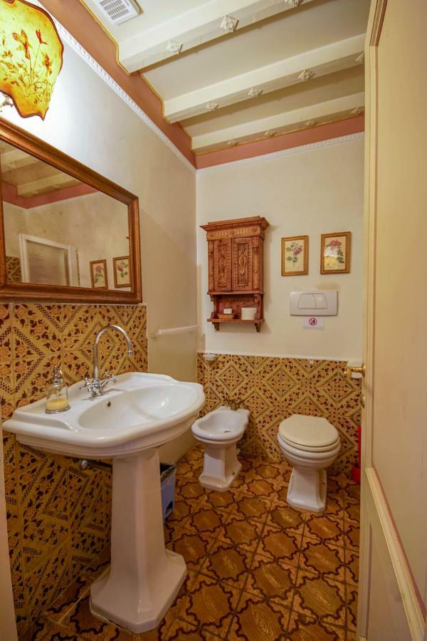 Deluxe Double or Twin Room with Garden View