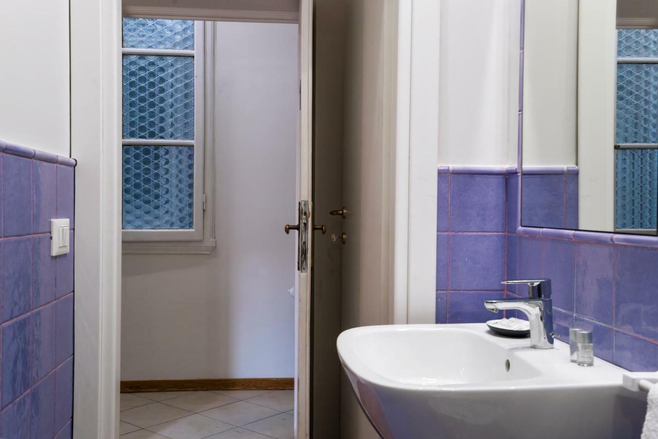 Double Room with Private External Bathroom