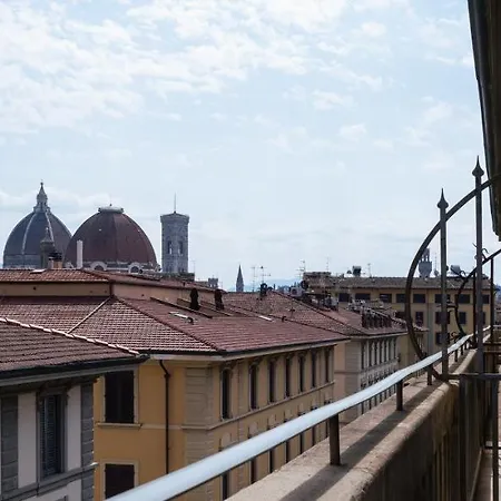 Soggiorno Isabella De' Medici-2