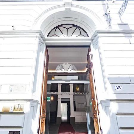 Hotel St. James-2