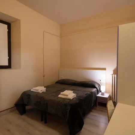 Hotel & Hostel 7-2