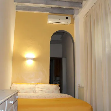 Max Studios Florence-2