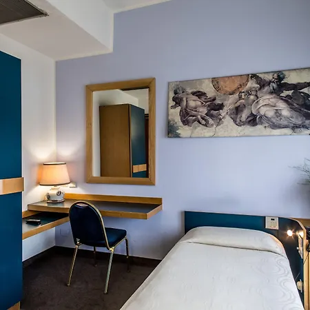 Hotel Mirage-3