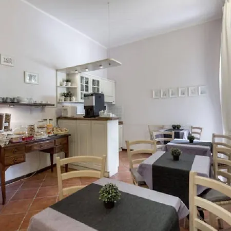 Piccarda Bed And Breakfast-2