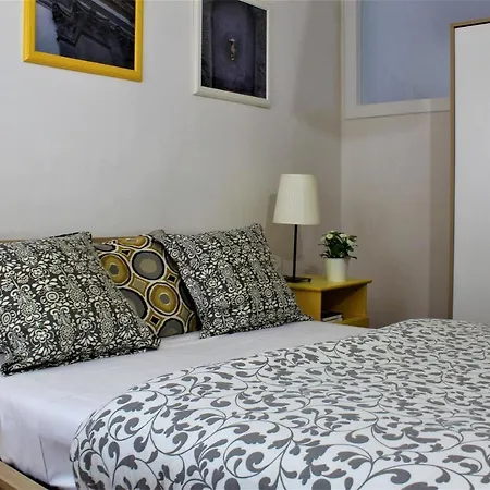 Crystal Ship Apartments-3